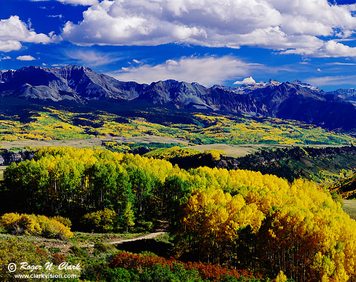 image colorado.fall.colors.c092997.L4.14b2-700.jpg is Copyrighted by Roger N. Clark, www.clarkvision.com